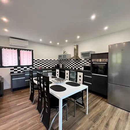 Apartament Domaine Baccia Donna - Jacuzzi Chauffe, Climatisation, Parking Prive - Monaco La Trinité