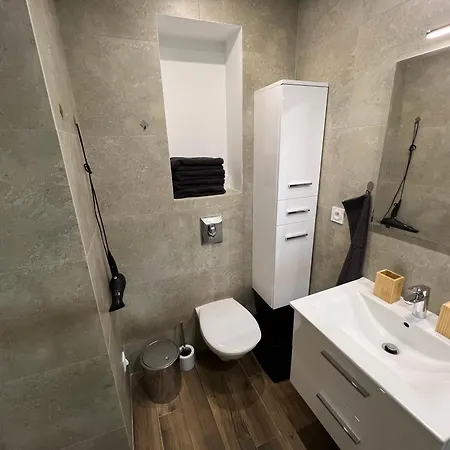 Apartament Domaine Baccia Donna - Jacuzzi Chauffe, Climatisation, Parking Prive - Monaco *