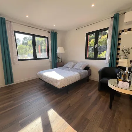 Apartment Domaine Baccia Donna - Jacuzzi Chauffe, Climatisation, Parking Prive - Monaco La Trinite (Alpes-Maritimes)