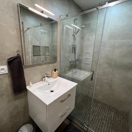 Domaine Baccia Donna - Jacuzzi Chauffé, Climatisation, Parking Privé - Monaco Apartamento