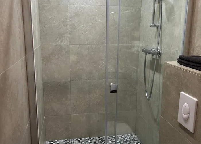Domaine Baccia Donna - Jacuzzi Chauffe, Climatisation, Parking Prive - Nice Monaco * La Trinité