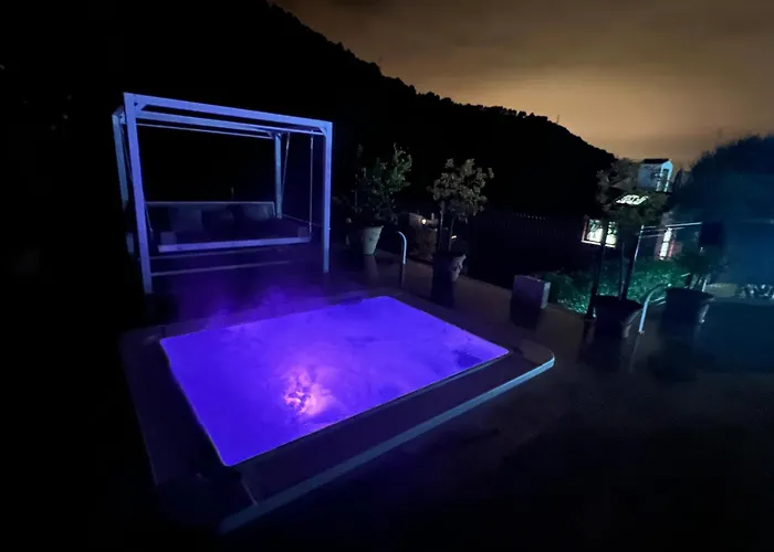 Domaine Baccia Donna - Jacuzzi Chauffe, Climatisation, Parking Prive - Nice Monaco Daire *